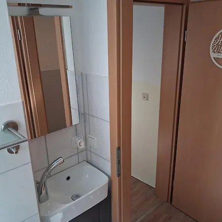 아파트 Ruhe Mit Zwei Schlafzimmern 엔키르흐