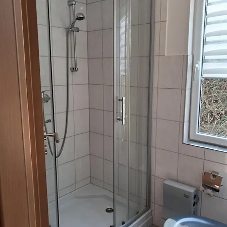 Ruhe Mit Zwei Schlafzimmern 엔키르흐