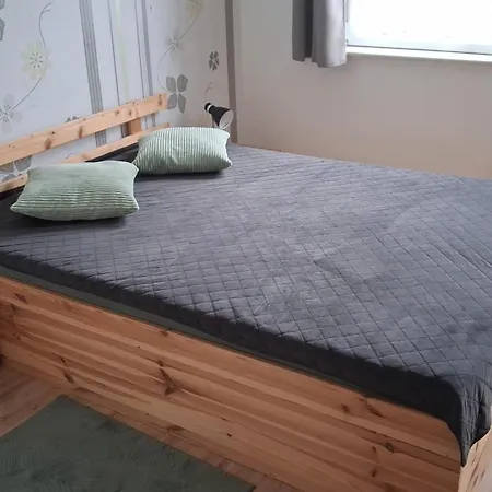 아파트 Ruhe Mit Zwei Schlafzimmern